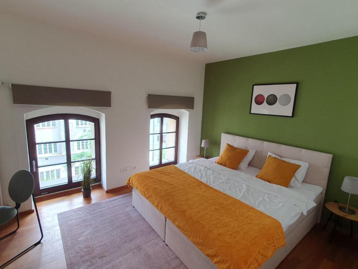 Apartment With 4 Bedrooms Praga Exterior foto